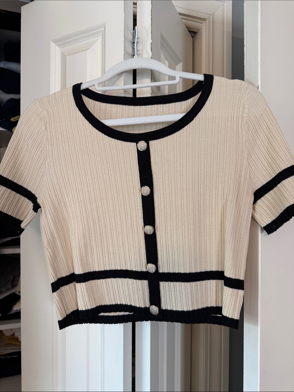 Cream Ribbed Short-Sleeve Cardigan with Black Trim